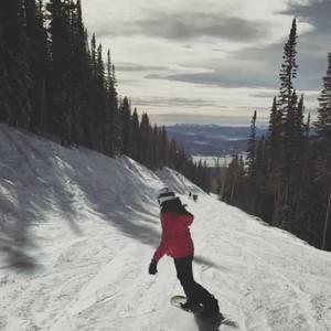 Meet your Posher, Alyssa